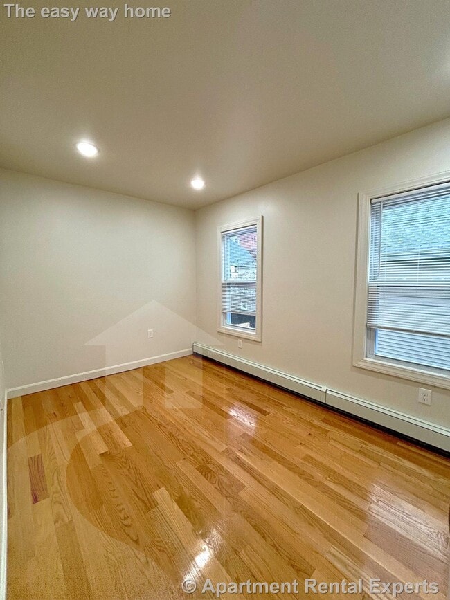 Building Photo - 40 Belknap St