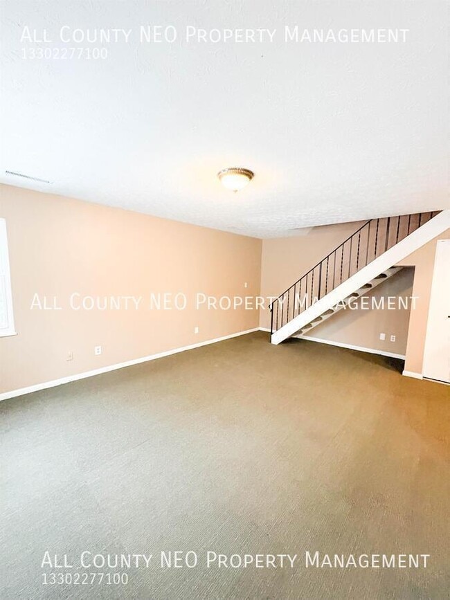 Building Photo - 2480 Raber Rd