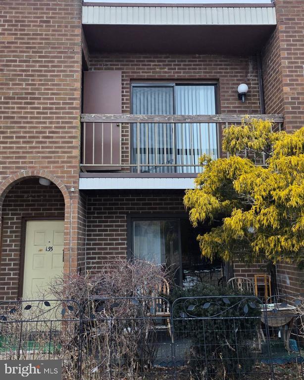 Building Photo - 9926 Haldeman Ave