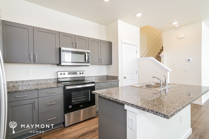 Building Photo - 13433 Oneida Ln