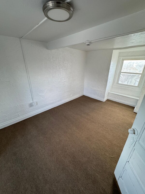 Building Photo - 308 Bessemer Ave