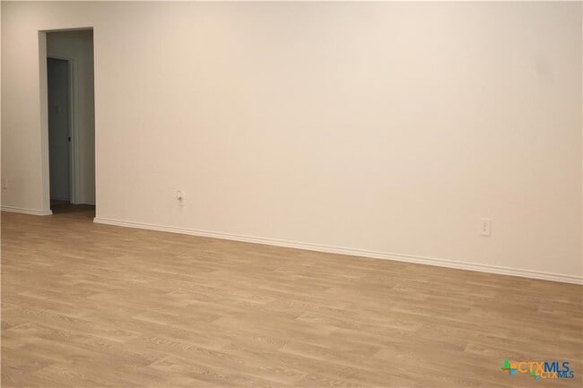 Building Photo - 1060 Pronghorn Trl