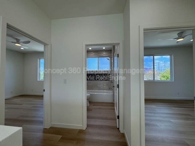 Building Photo - 6168 Briercrest Ave