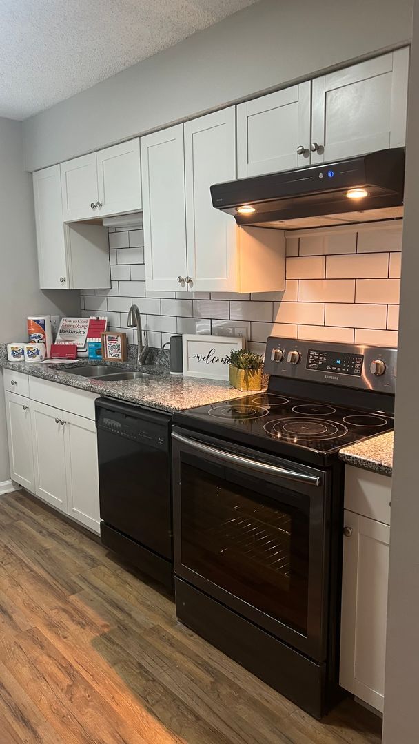 Building Photo - Updated 3 Bedroom Home in Hinesville, GA