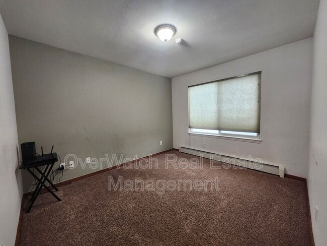 Building Photo - 4141 E 66th Ave