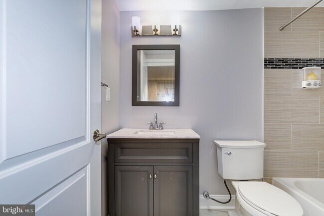 Building Photo - 4209 JENIFER St NW