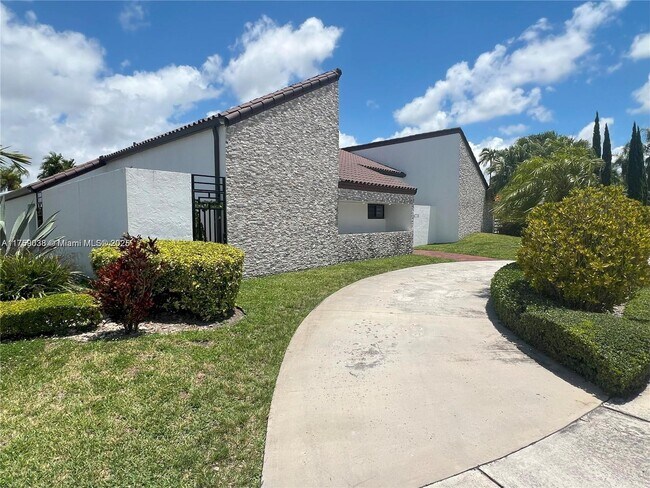 Building Photo - 8735 SW 54th St