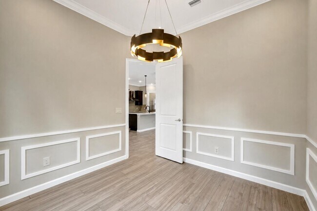 Building Photo - 6439 Trails Of Foxford Ct