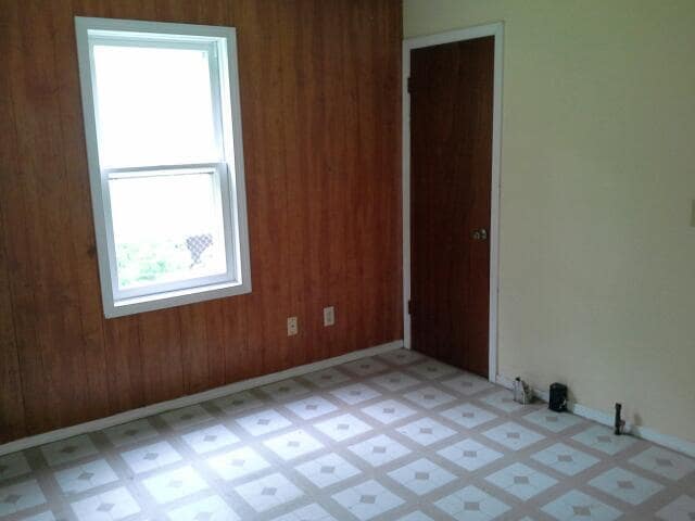 Building Photo - 2726 John St