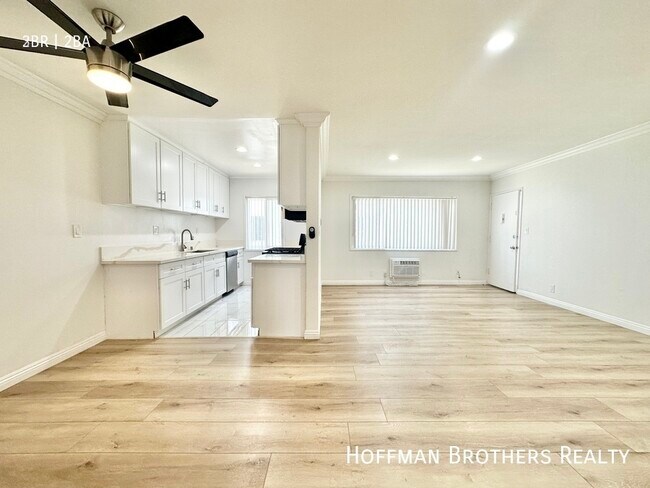 Building Photo - 6025 Whitsett Ave