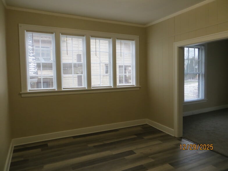 Dining Room - 107 W 3rd St
