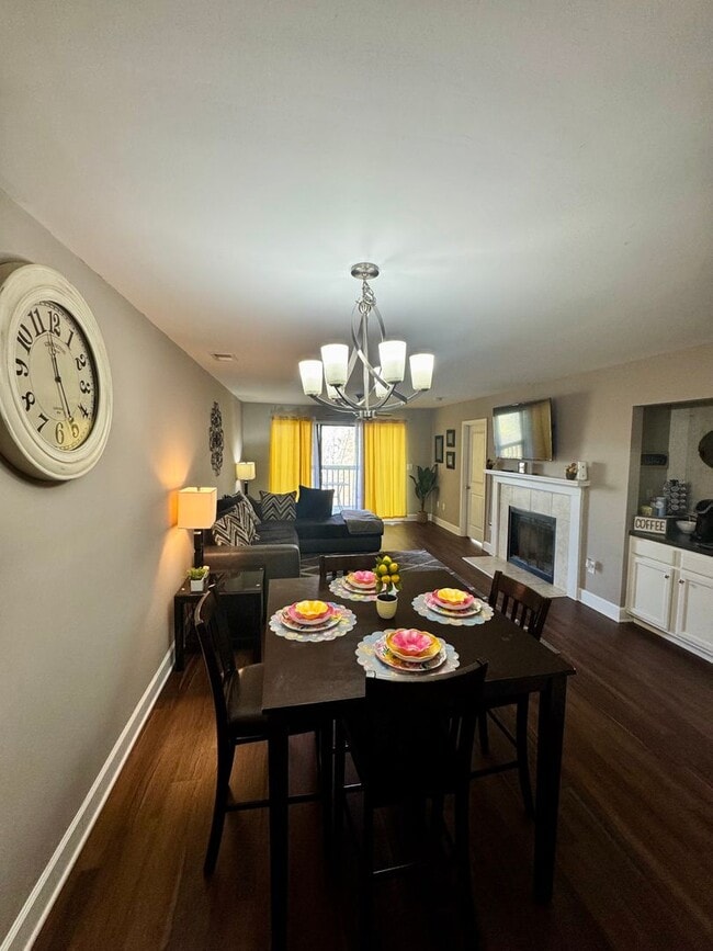 Building Photo - 226 Edgewater Ln