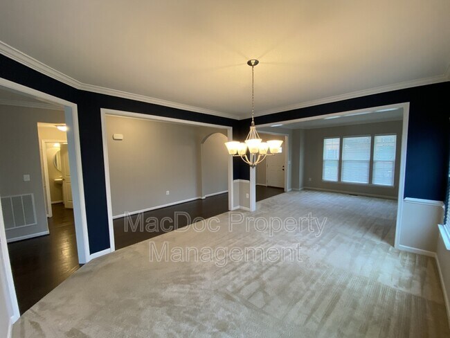 Building Photo - 6056 Greenspring Road