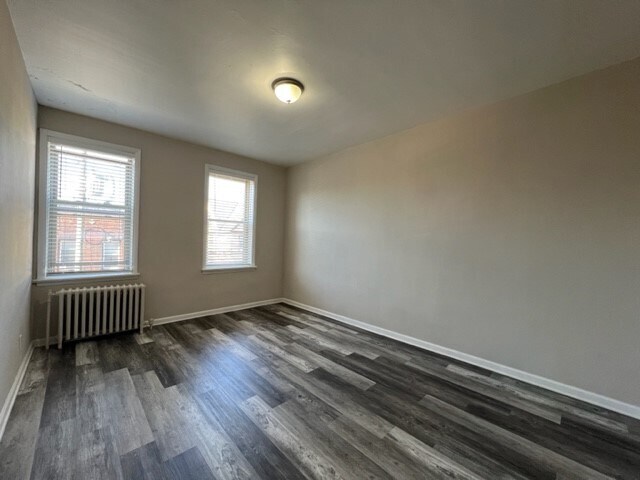 Building Photo - 7805 Broadway