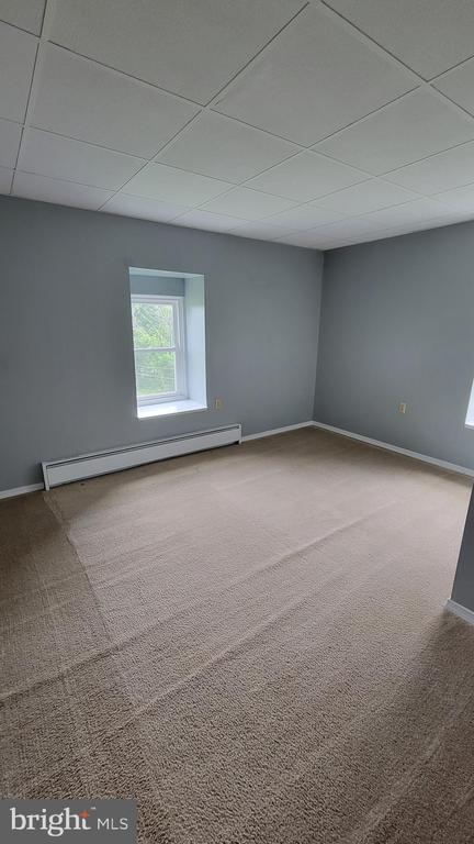 Building Photo - 409 Country Club Rd