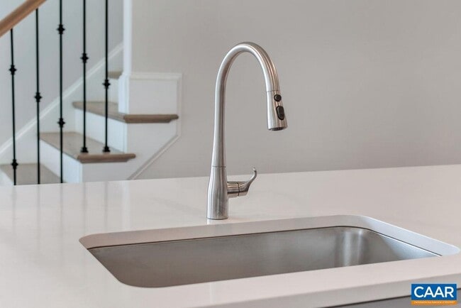 Building Photo - 108 Ridgeline Dr