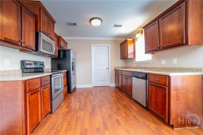 Building Photo - 211 Augusta Way