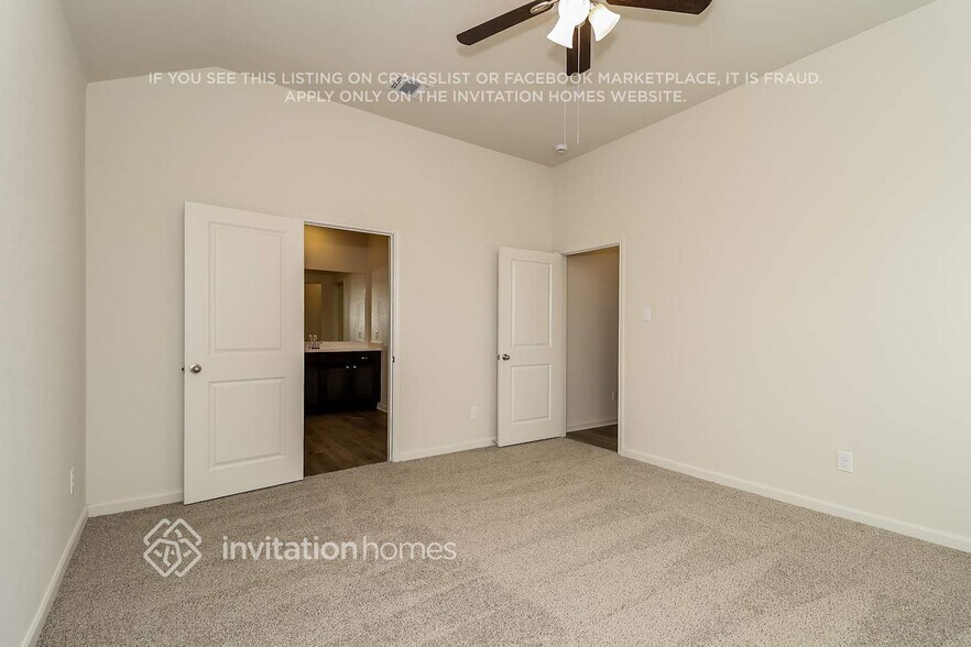 Building Photo - 10004 Pilot Pl