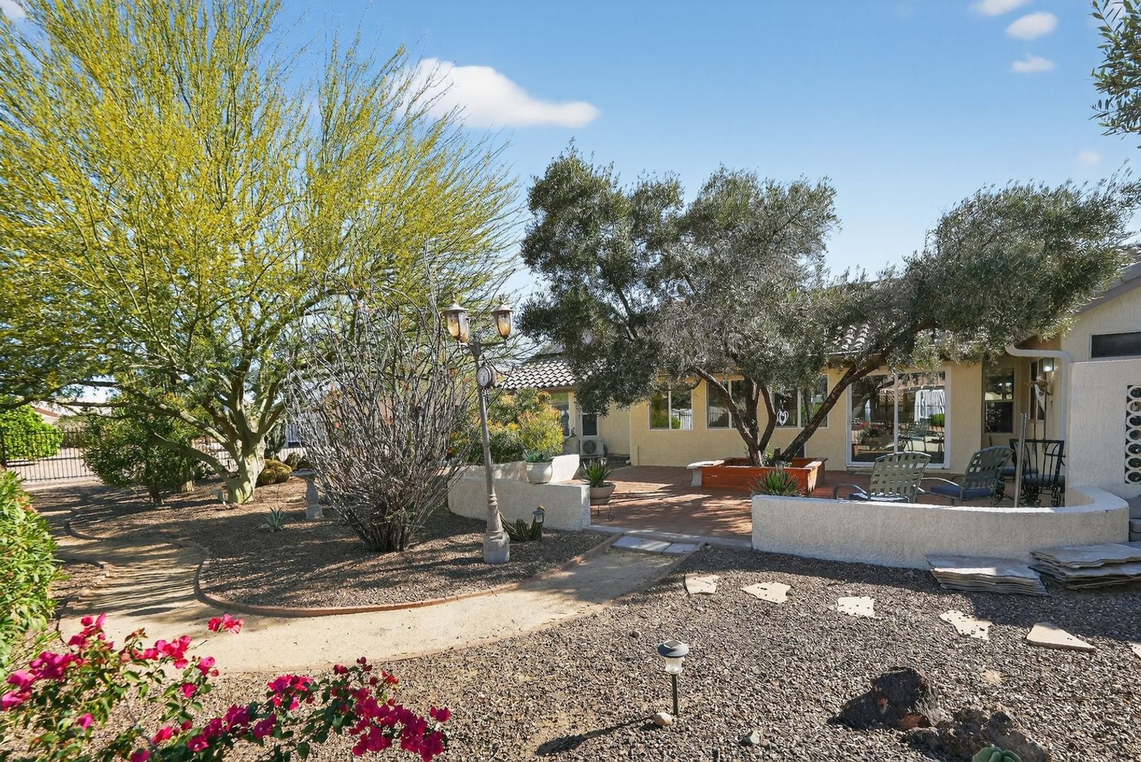 Building Photo - 21612 N 148th Dr