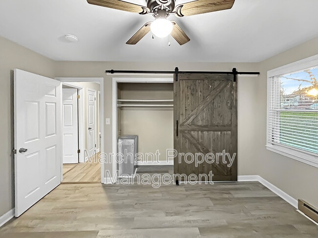 Building Photo - 105 Sexton St