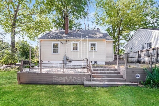 Building Photo - 1818 Walker Ave