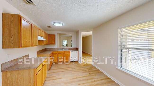 Building Photo - 5 Ryland Pl