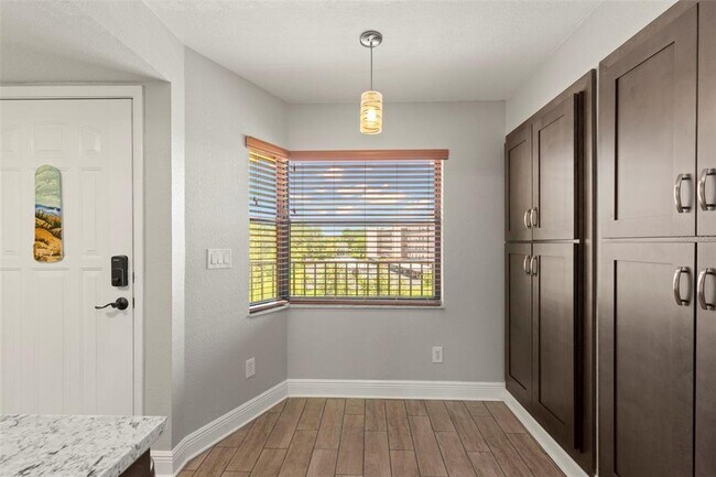 Building Photo - 5817 Park St N