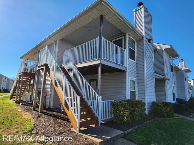 Building Photo - 2 br, 1 bath House - 610 CROWS NEST COURT