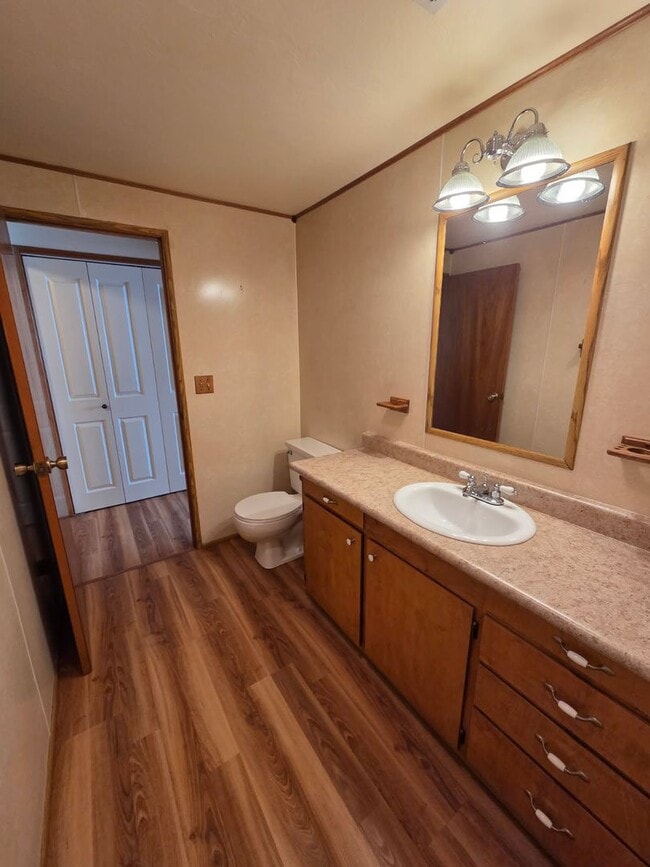 Building Photo - Cute Ashland Cottage | Two bedroom, two bath home | Available Now