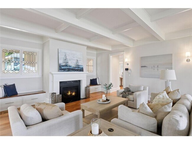 Building Photo - 2462 Lafayette Rd