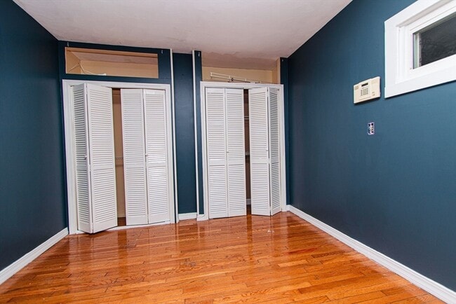 Building Photo - 22 Bolton Pl