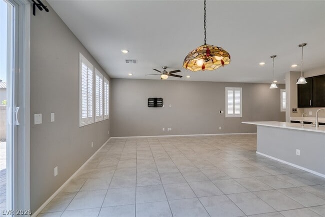 Building Photo - 9726 Cluny Ave