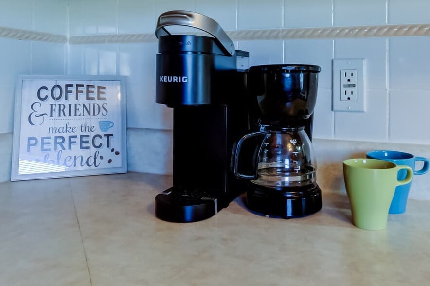 Building Photo - 311 16th Ave