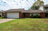 Building Photo - S Darlington Duplex