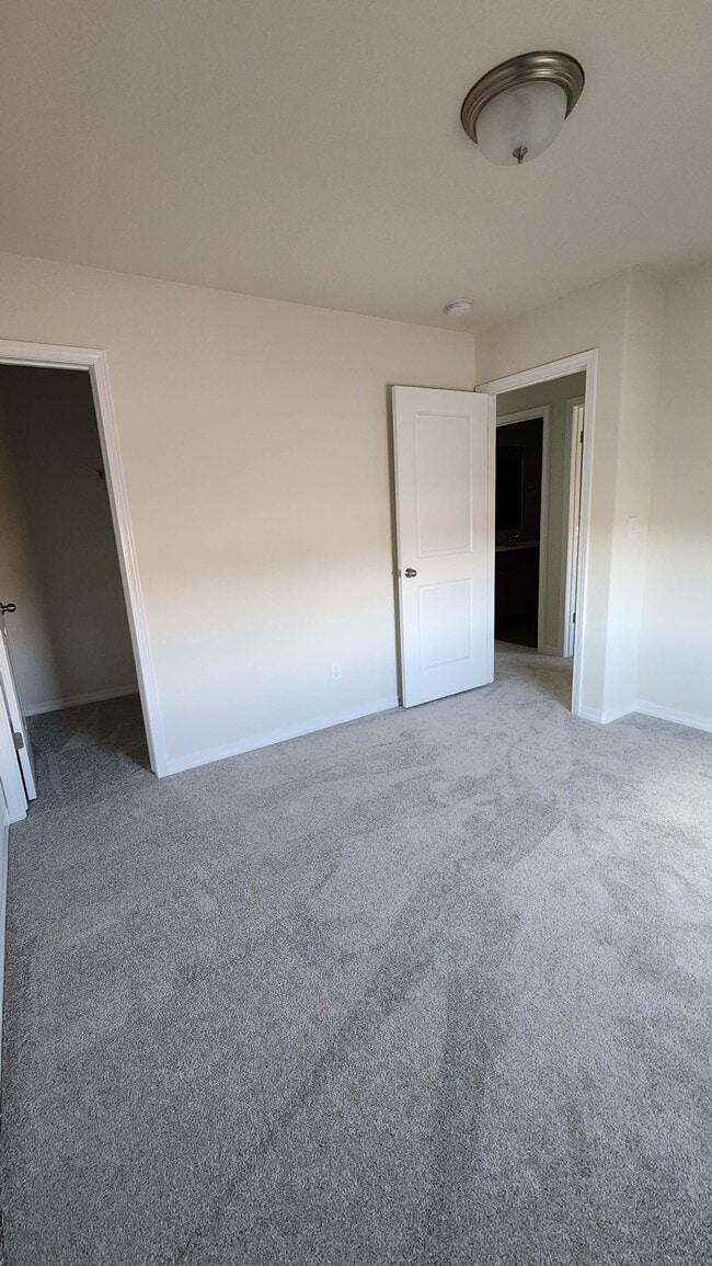 Building Photo - 8619 Blue Feather Lp