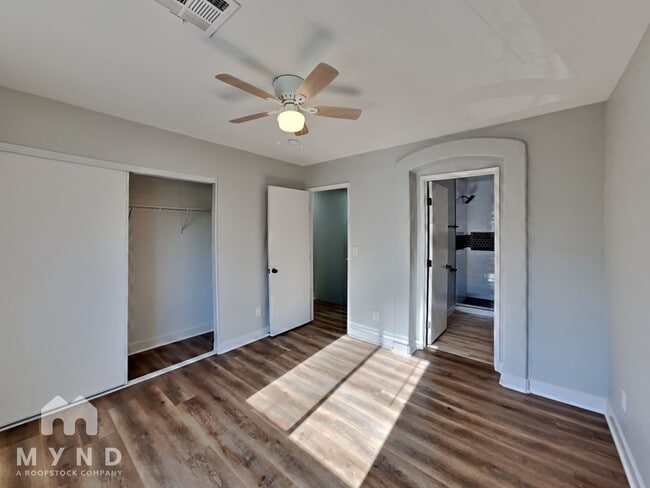 Building Photo - 2280 Platinum Band St