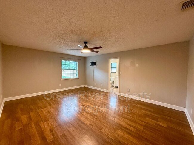 Building Photo - 12955 Julington Ridge Dr E