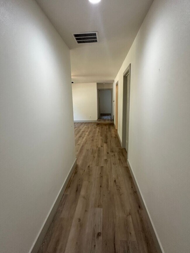 Building Photo - Now LEASING in Summit Pass! Available May 18, 2026!