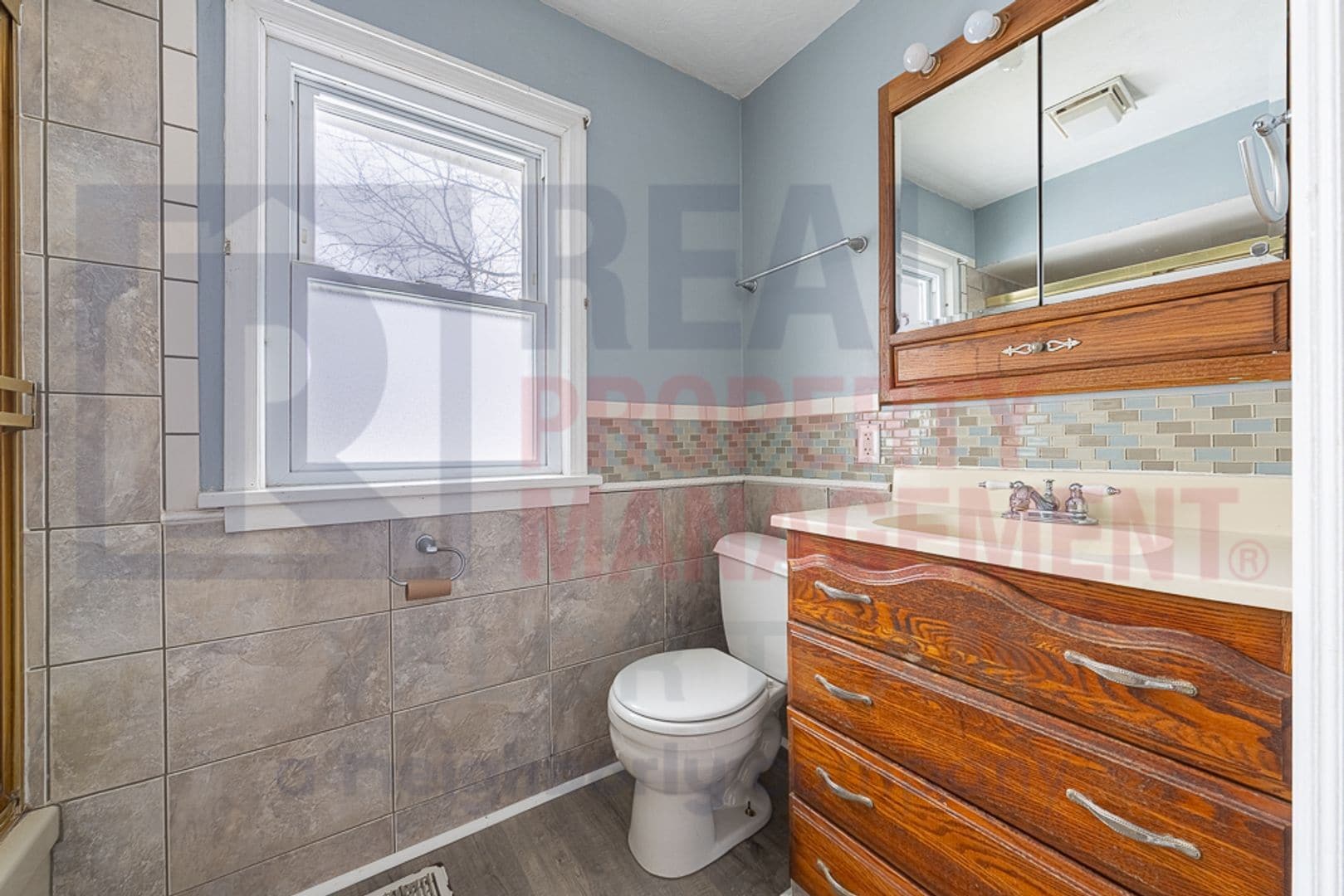 Building Photo - 5066 Newton Falls Rd