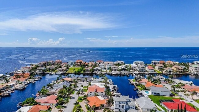 Building Photo - 5021 Porpoise Pl