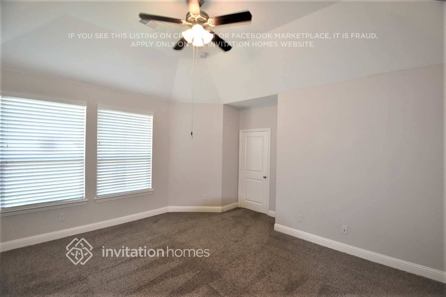 Building Photo - 14913 Blakely Wy