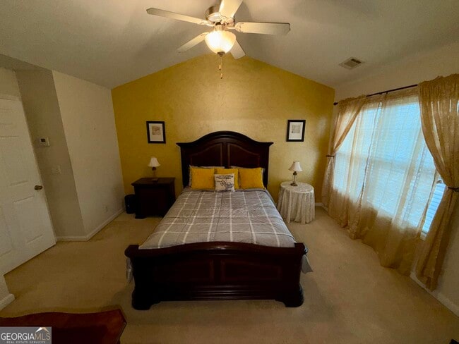 Building Photo - 121 Stonebridge Crossing