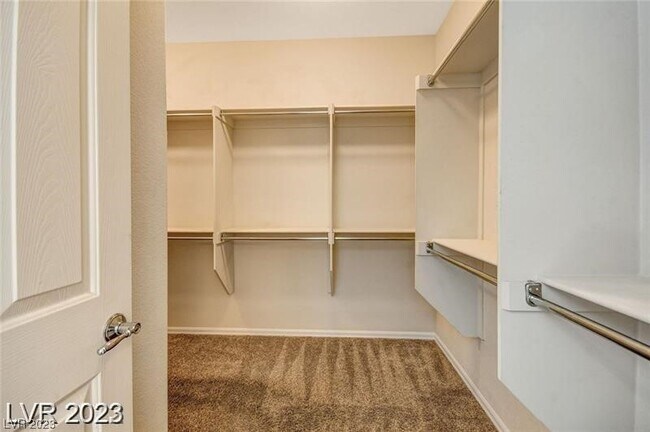 Building Photo - 2249 Canyonville Dr