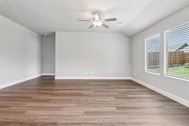 Building Photo - 407 Stagg St