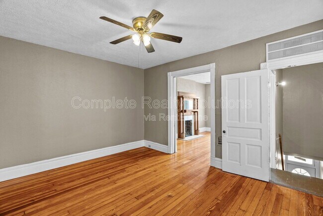 Building Photo - 4109 Hartford St