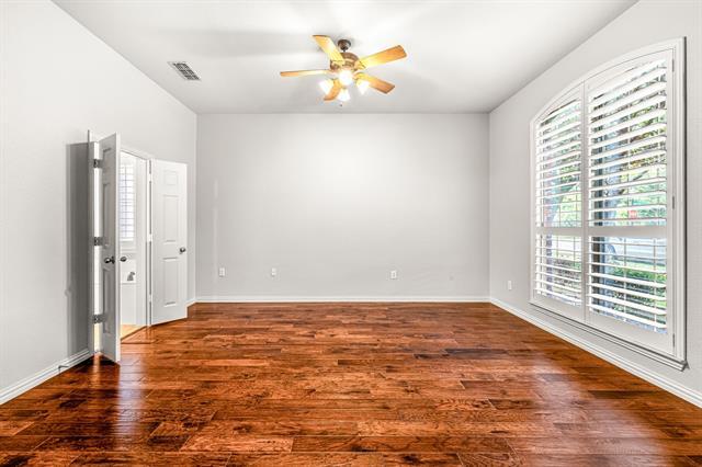 Building Photo - 2727 Breezy Point Ln