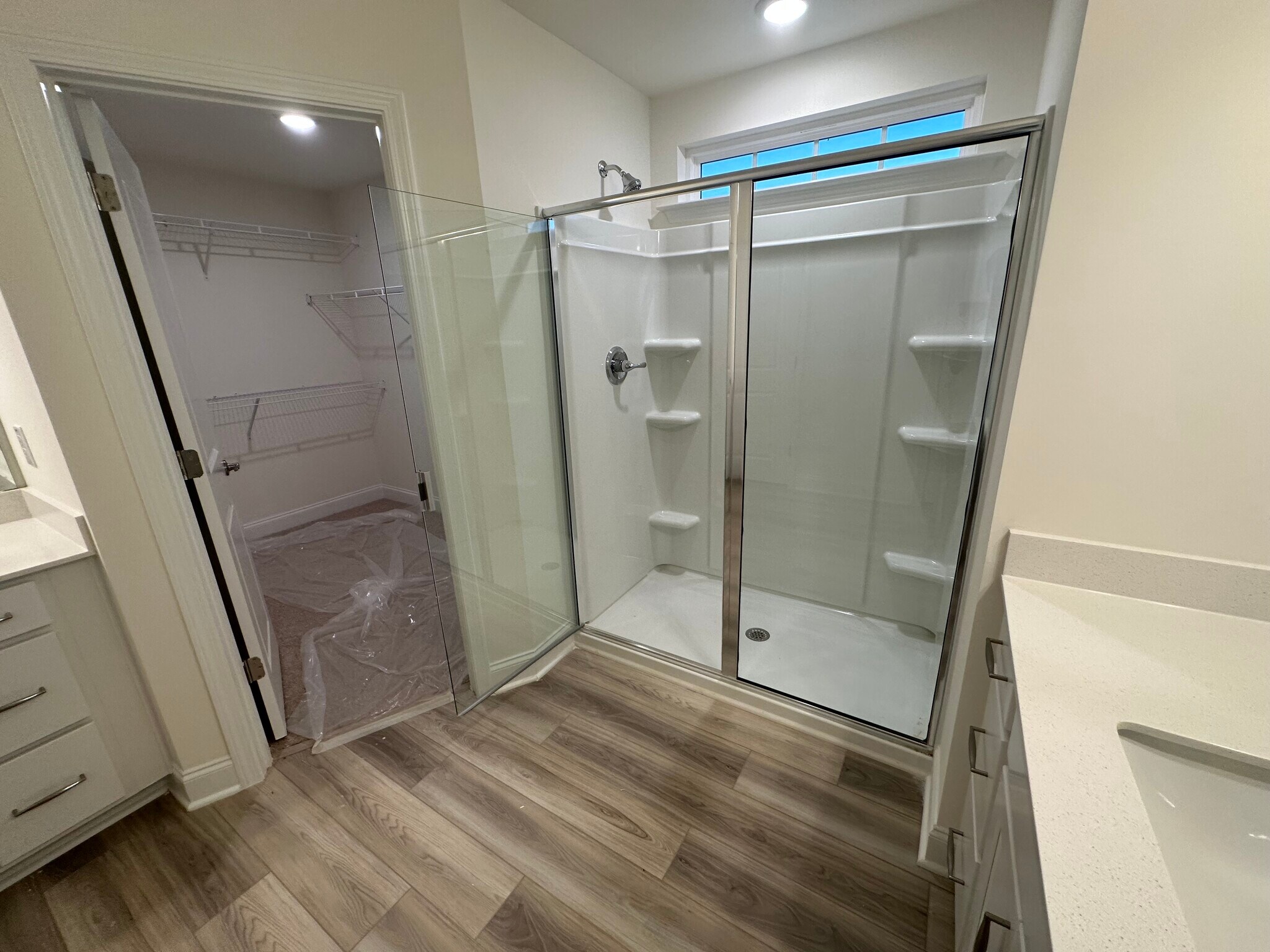 Building Photo - 38 Nailsworth St