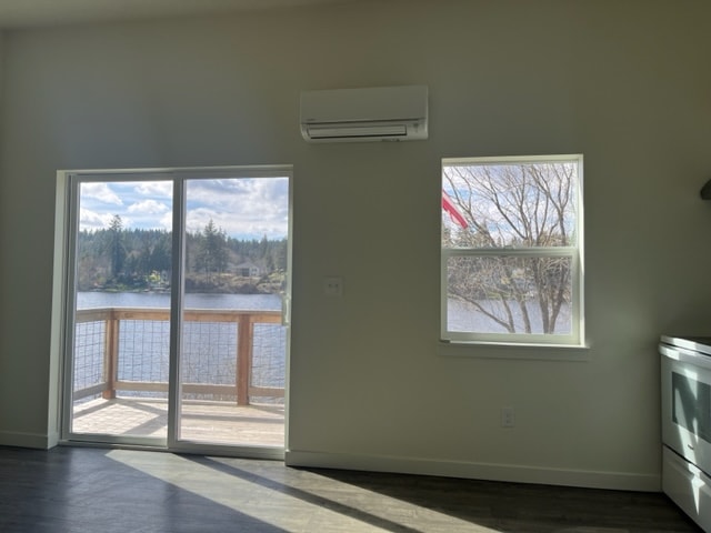 Building Photo - 6670 Long Lake Rd SE