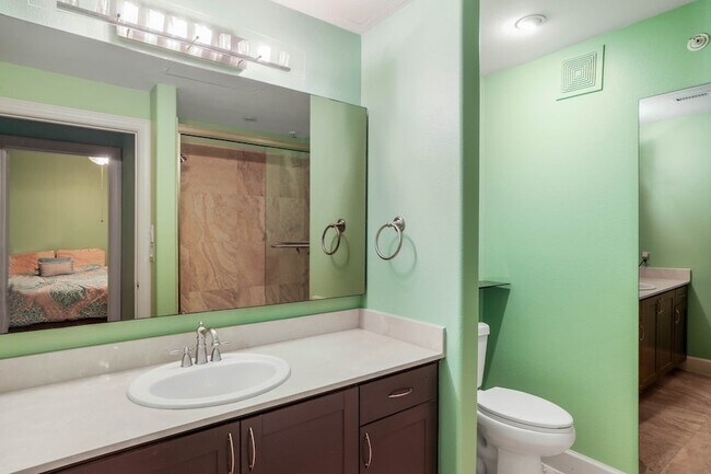 Building Photo - 3818 Holland Ave