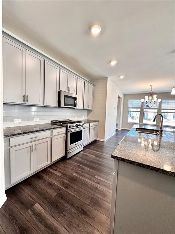 Building Photo - 4316 Waxwing St
